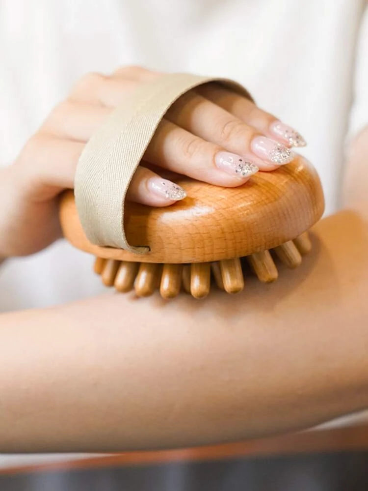 Chinese anti-cellulite and toning bamboo massage brush for the body